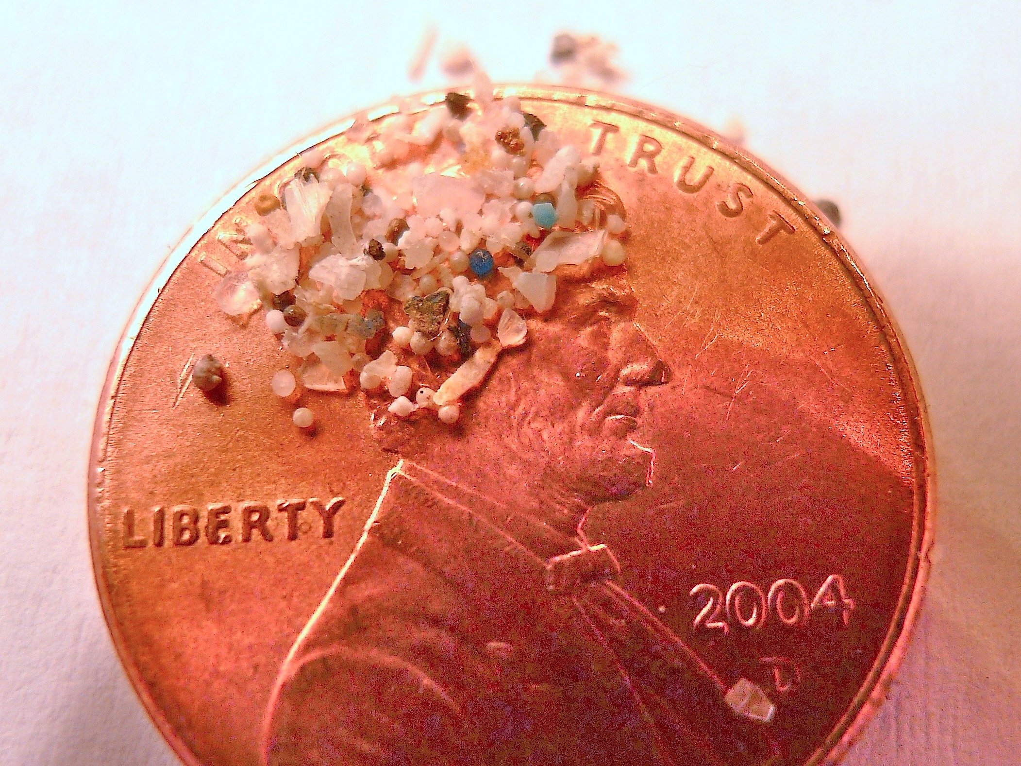 3.5gyres-plastic-microbeads-penny