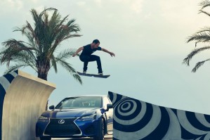 Компания Lexus показала летающий скейт