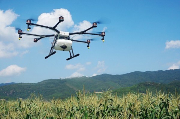 Chinas-DJI-launches-a-crop-spraying-drone-for-farmers-photo-1-720x478